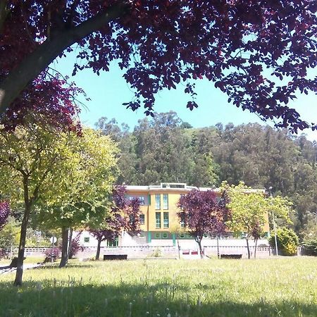 Albergue El Floran Blimea Bagian luar foto